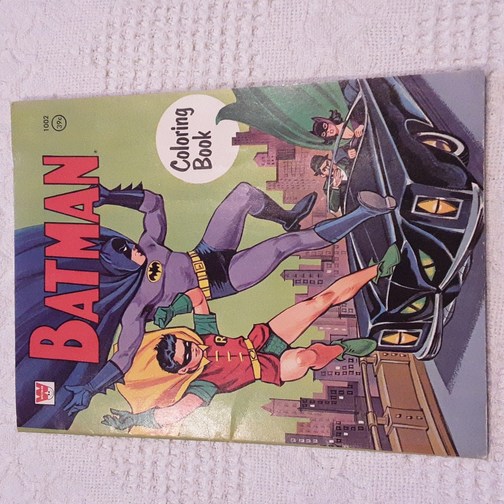 Vintage UNUSED 1967 Batman Coloring Book
